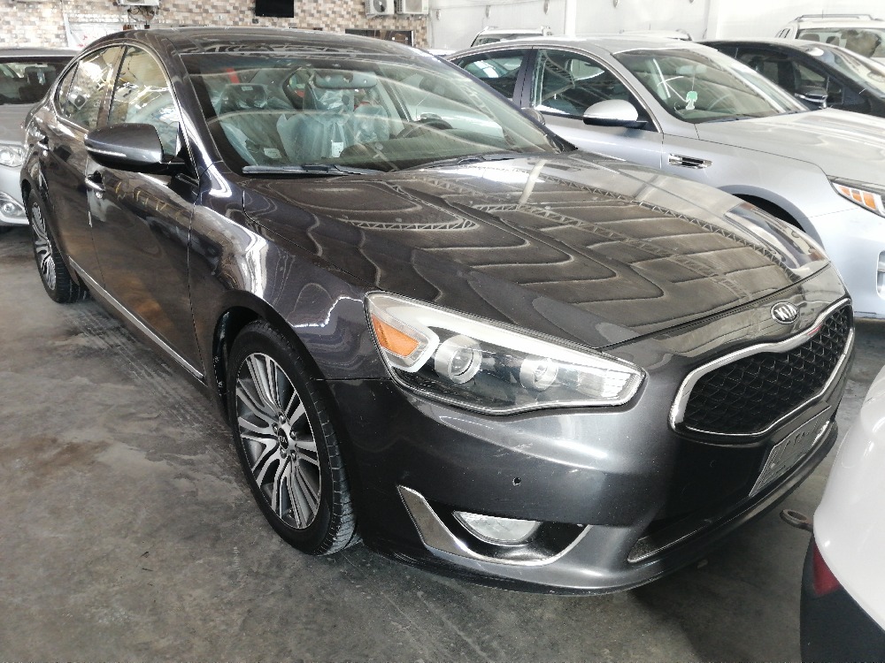 Kia Cadenza